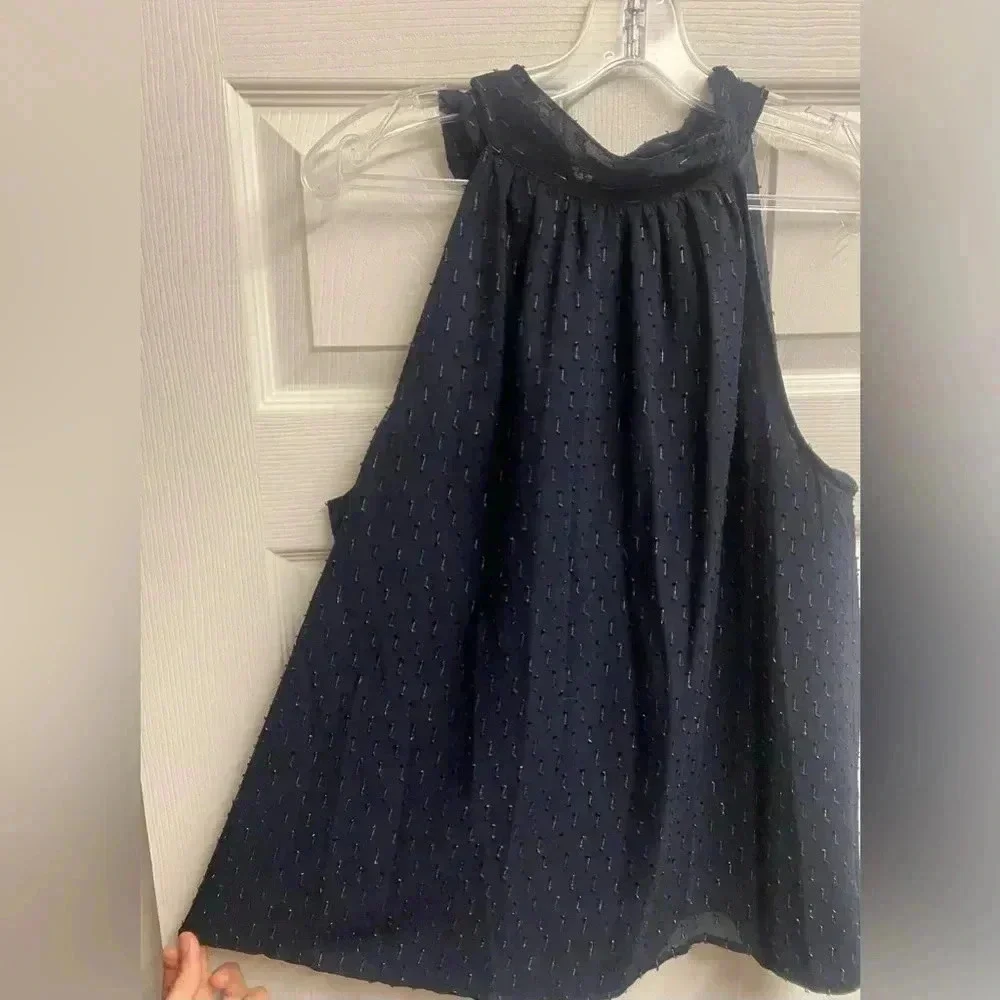 *SOLD*J. Crew Halter Top With Shimmer Design Size 12 - Picture 3 of 6